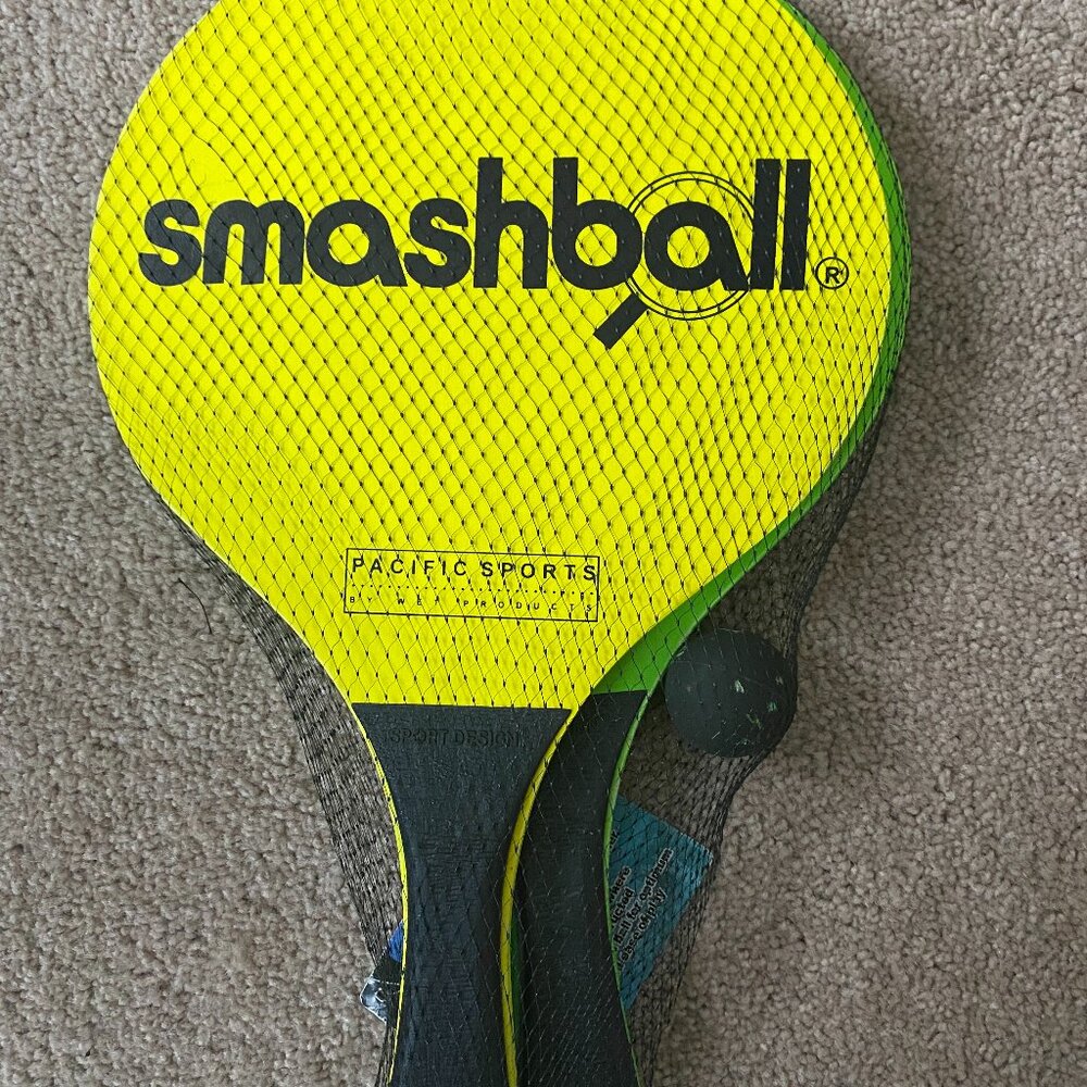 Pacific Sports Smash Ball Paddles – Never Used, Ball Included